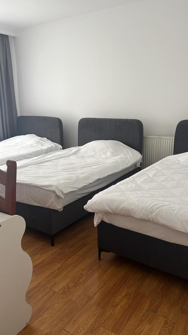 Pristina Kosovo Inn Extérieur photo