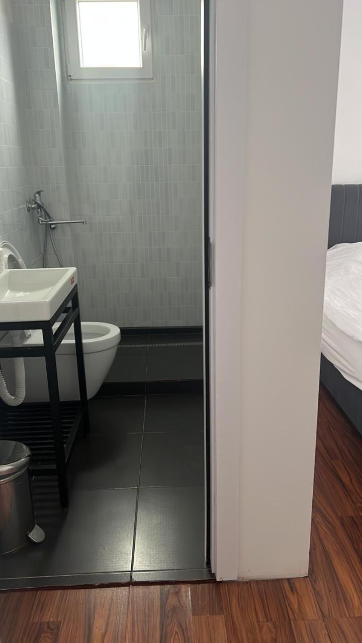Pristina Kosovo Inn Extérieur photo